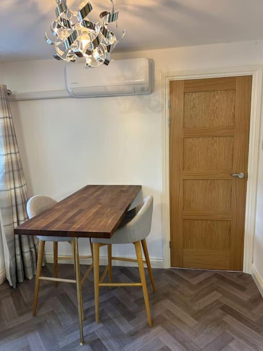 Thee Olde Cow Shed Cottingham, Central Location, 500 Meters From Cottingham Train Station, Close To Hull & Beverly, Free Parking & Wi-Fi , Entire Detached Property Dış mekan fotoğraf